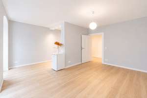 Urban wohnen in Mitte – Ruhige 1-Zimmer-Wohnung im Hinterhaus – Die vollständige Adresse der Immobilie erhältst du vom Anbieter., 10115 Mitte (Ortsteil), Berlin – Vorschaubild 2
