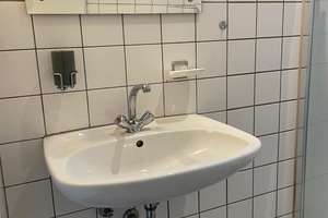 Stilvolle 3-Zimmer-Altbauwohnung in Bonn-Poppelsdorf, direkt an der Uni – Meckenheimer Allee 178, 53115 Poppelsdorf, Bonn – Vorschaubild 23