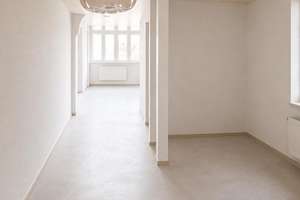 Moderne 2Zimmer Wohnung mit neuem Bad und Küche direkt in der City Friedberg! – Kaiserstr. 61, 61169 Friedberg (Hessen) – Vorschaubild 1