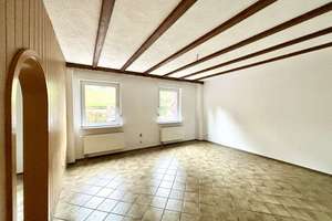 Gepflegte 2,5-Zimmer-Wohnung in begehrter Lage von Durlach