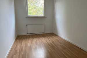 Top gepflegte 2 Zimmer Wohnung im Dachgeschoss – Königssteiner Straße XY, 45145 Essen – Vorschaubild 5
