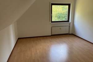 Wohnen mit Charakter: Großzügiges 2-Familienhaus in Achim-Baden – Die vollständige Adresse der Immobilie erhältst du vom Anbieter., 28832 Achim – Vorschaubild 57