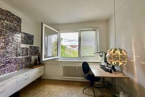 FREI + Modernisiert: ETW  in Kreuzberg + 2 Zi + Große Wohnküche teilbar + EBK + SÜD-Balkon + 4. OG – Die vollständige Adresse der Immobilie erhältst du vom Anbieter., 10997 Kreuzberg, Berlin – Vorschaubild 23