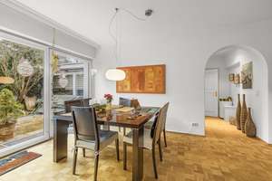 Letzte Chance: Stilvoll Wohnen und Vermieten - Charmantes 3-Parteien-Haus mit Potenzial – Die vollständige Adresse der Immobilie erhältst du vom Anbieter., 82166 Gräfelfing – Vorschaubild 23