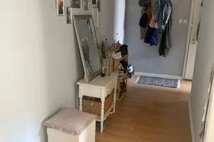 Lichtdurchflutete 2-Zimmer-Wohnung mit Balkon in zentraler Lage