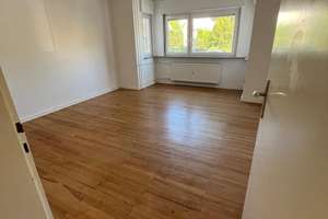 Großzügige Dreizimmerwohnung im Erdgeschoss eines Dreifamilienhauses mit Gartenanteil MA-Käfertal – Die vollständige Adresse der Immobilie erhältst du vom Anbieter., 68309 Käfertal, Mannheim – Vorschaubild 4