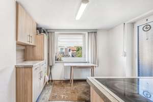 Gepflegtes Zweifamilienhaus mit Garage in beliebter Lage von Bremen-Grohn – Die vollständige Adresse der Immobilie erhältst du vom Anbieter., 28759 Grohn, Bremen – Vorschaubild 18