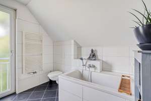 Property thumbnail 24