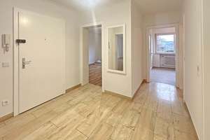 Top renovierte 3-Zimmer-Wohnung mit Süd-West-Loggia direkt am Perlacher Forst! – Bozzarisstr. 43, 81545 Harlaching, München – Vorschaubild 17