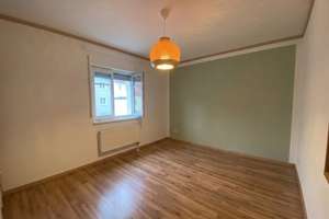 Modernisierte Wohnung 
mit Terrasse und Garten sowie KFZ- Stellplatz ... – 90765 Stadeln, Herboldshof, Mannhof, Fürth – Vorschaubild 3