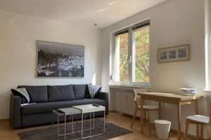 Helle 1-Zimmer Wohnung im 2. OG mit Aufzug in Pempelfort – 40479 Pempelfort, Düsseldorf – Vorschaubild 2