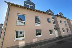 Wunderschöne Wohnung  im Maarviertel (3ZKB, Gäste-WC, Balkon), Carport