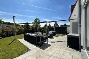 EP ESTATE - Townhouse mit Traumgarten und Saunahaus im Hahnwald – Köln – Vorschaubild 9