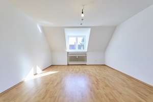 Lichtdurchflutete Dachgeschosswohnung in Untergiesing – Die vollständige Adresse der Immobilie erhältst du vom Anbieter., 81543 Siebenbrunn, München – Vorschaubild 6