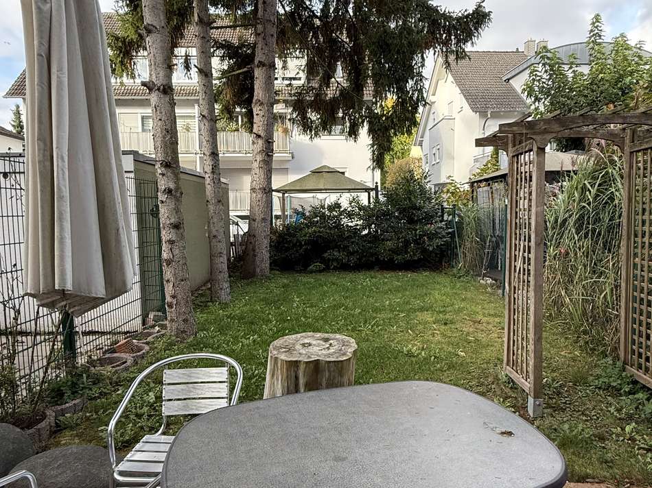 Westgarten und Terasse