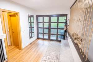 Ein Zuhause mit viel Potenzial und Platz für die ganze Familie! – Die vollständige Adresse der Immobilie erhältst du vom Anbieter., 65510 Idstein – Vorschaubild 4