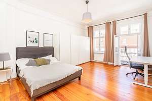 3-Zimmerwohnung in Top Lage: Stuck, Dielenboden und Balkon! Jetzt provisionsfrei und bezugsfertig! – Die vollständige Adresse der Immobilie erhältst du vom Anbieter., 10119 Prenzlauer Berg, Berlin – Vorschaubild 6