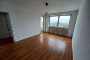 Gut geschnittene 1,5 Zimmer in ruhiger, sonniger Lage, sofort frei!