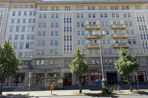 Gut vermietete 3-Zimmer-Wohnung im Henselmannbau, unweit dem Strausberger Platz ***Lift***Wannenbad* – Die vollständige Adresse der Immobilie erhältst du vom Anbieter., 10243 Friedrichshain, Berlin – Vorschaubild 8