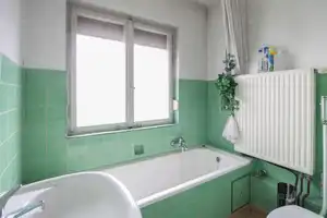Leerstehendes Reiheneckhaus mit Entwicklungsmöglichkeiten in Stuttgart-Altenburg – Stuttgart – Vorschaubild 10