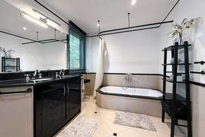 Property thumbnail 46