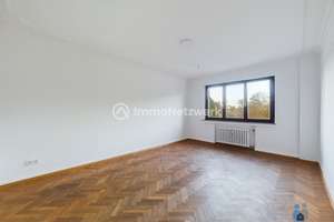 ***großzügige Altbauwohnung in toller Lage von Köln Lindenthal mit Balkon*** – Universitätsstraße 77, 50931 Lindenthal (Ortsteil), Köln – Vorschaubild 4