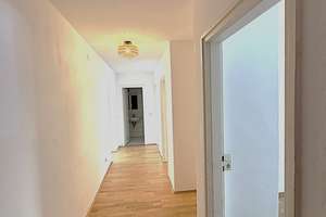 Wohnung für Studenten WG
Helle 3 Zimmerwohnung mit Balkon
ZU VERMIETEN – Die vollständige Adresse der Immobilie erhältst du vom Anbieter., 81241 Pasing, München – Vorschaubild 3
