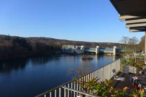 "Villa Werden", wohnen in TOP-Lage, direkt an der Ruhr und dem Baldeneysee