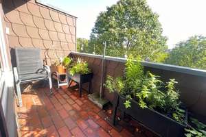 202611.2 Wohnen über den Dächern – helle 2-Zimmer-Wohnung mit Südloggia und Stellplatz – Gustavstraße 80, 46049 Lirich-Süd, Oberhausen – Vorschaubild 2
