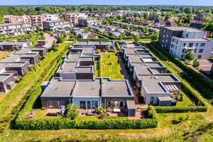Großzügiger Winkelbungalow in der Märchensieldung für Mieter ab 50! – Riesenweg 34, 25436 Pinneberg (Kreis) – Vorschaubild 1