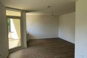 Stop: 4- Zimmerwohnung in Hannover-Buchholz nahe MHH – Tischbeinstr. 36, 30655 Groß-Buchholz, Hannover – Vorschaubild 3