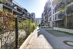 MÖBLIERT - PRAG CITY LIVING - Exklusive Maisonette mit Terrasse – Die vollständige Adresse der Immobilie erhältst du vom Anbieter., 70469 Bahnhof Feuerbach, Stuttgart – Vorschaubild 39