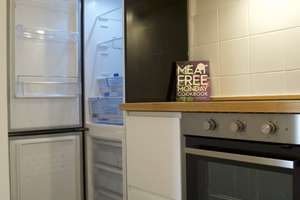 Altbau / Urban / Möbliert : 1,5-Zimmer-Wohnung in Pempelfort – Schirmerstrasse 51, 40211 Pempelfort, Düsseldorf – Vorschaubild 8