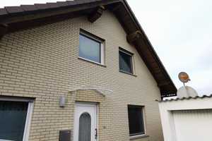 Zweifamilienhaus mit Gemüsegarten und vielseitigen Nutzungsmöglichkeiten – Holzminden (Kreis) – Vorschaubild 2