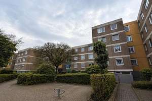 Nur mit WBS! Renovierte 3-Zimmer Wohnung mit Balkon!