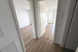 Wunderschöne 2-Zimmer-Wohnung mit Loggia im Herrenbach – Herrenbachstraße 14 a, 86161 Wolfram-und Herrenbachviertel, Augsburg – Vorschaubild 2
