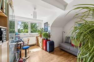 Helle 3-Zimmer-Dachgeschosswohnung  — neues Dach, ruhige Lage und Gartennutzung – Die vollständige Adresse der Immobilie erhältst du vom Anbieter., 90409 Schleifweg, Nürnberg – Vorschaubild 7