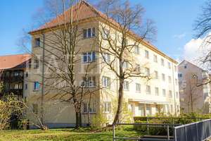 Gruna-drei Zimmer-Selbstbezug! – Die vollständige Adresse der Immobilie erhältst du vom Anbieter., 1277 Gruna, Dresden – Vorschaubild 1