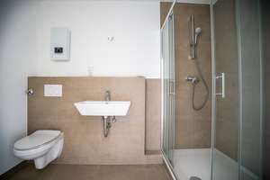 Stilvoll sanierte 2-Zimmer-Wohnung mit großzügiger Wohnküche – Die vollständige Adresse der Immobilie erhältst du vom Anbieter., 52068 Markt, Aachen – Vorschaubild 6