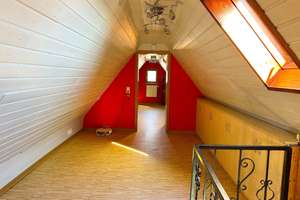 273 m² Wohnfläche – Mehrgenerationenhaus mit Einliegerwohnung und Wintergarten – Die vollständige Adresse der Immobilie erhältst du vom Anbieter., 72141 Walddorfhäslach – Vorschaubild 19