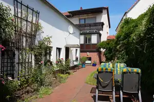 Ihr neues Zuhause in Wesenberg: Wo das Leben Urlaub macht +FeWo - Scheune...  Enorme Nutzfläche – Mecklenburg-Strelitz (Kreis) – Vorschaubild 2