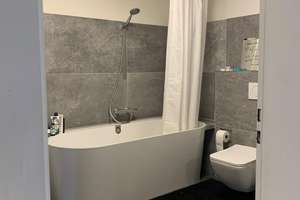 Wohnen wie im Penthouse: 3 Zimmer, Kamin und ca. 100 m² Dachterrasse in Mönchengladbach – Ernst-Brasse-Straße 26A, 41065 Hardterbroich-Pesch, Mönchengladbach – Vorschaubild 35