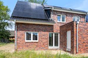 Familienglück!
Neubau Doppelhaushälften in Martfeld! – Die vollständige Adresse der Immobilie erhältst du vom Anbieter., 27327 Martfeld – Vorschaubild 7
