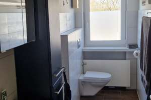 Moderne 2-Zimmer Dachgeschosswohnung mit schönem Fernblick  und Terrasse  – Parksiedlung 22, 42389 Langerfeld-Beyenburg, Wuppertal – Vorschaubild 13