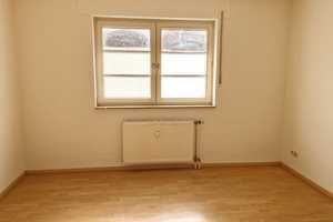 Gemütliches Single- bzw. Pärchennest  mit romantischer Terrasse ! Gesuchte Lage zur Brucknerallee ! – Cecilienstr. 23, 41236 Mönchengladbach – Vorschaubild 9