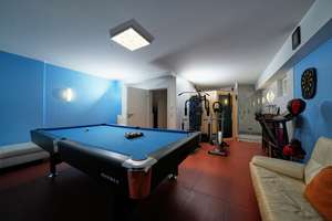 Property thumbnail 11