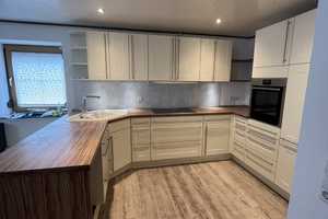 Geräumiges, geschmackvolles 11-Zimmer-Farmhaus mit geh. Innenausstattung und EBK in Schnürpflingen – Illerriedener Straße 22, 89194 Alb-Donau-Kreis – Vorschaubild 2