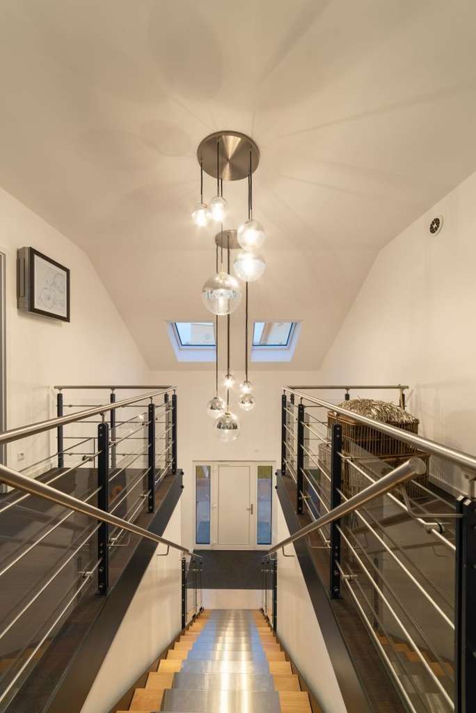 Immobilie in Adelsdorf - Großzügiges Fertighaus in Adelsdorf - Individuell gestaltbar und energieeffizient - Bild 4