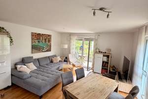 Helle 3-Zimmer-Wohnung mit 2 Balkonen, EBK & TG-Stellplatz in Berg am Laim
