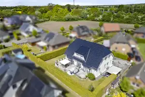 Sehr schönes Einfamilienhaus mit Einliegerwohnung – Herzogtum Lauenburg (Kreis) – Vorschaubild 4